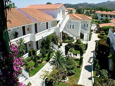 louros hotel kalamaki